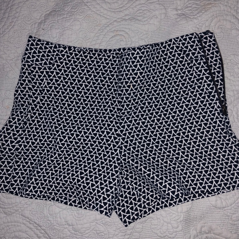 NWOT banana republic shorts